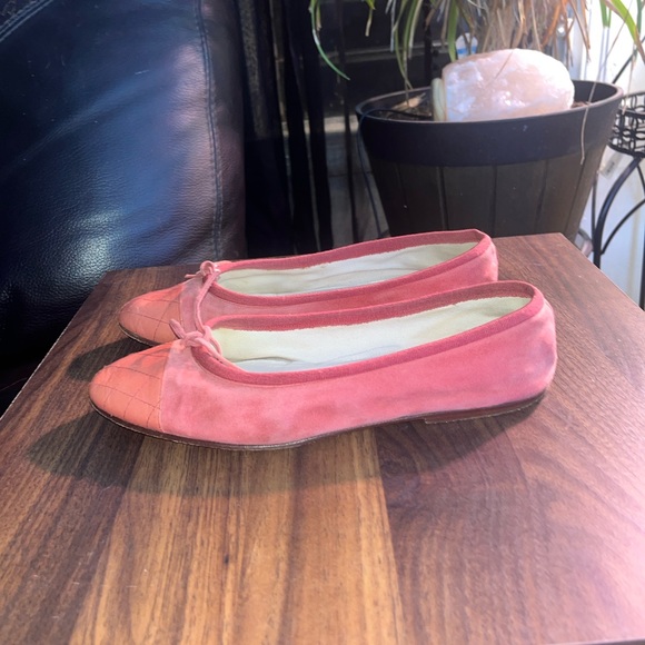 Chanel Pink ballet Flats - Picture 5 of 8